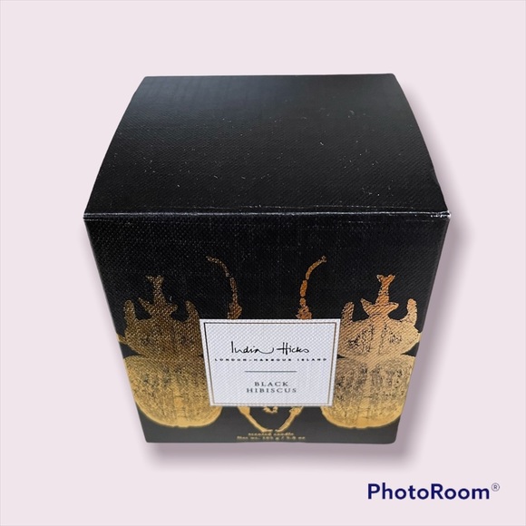 India Hicks Black Hibiscus Candle with Gold Beetle Motif - Picture 3 of 4